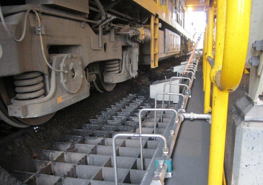 Rail Dump Hopper Dust Suppression